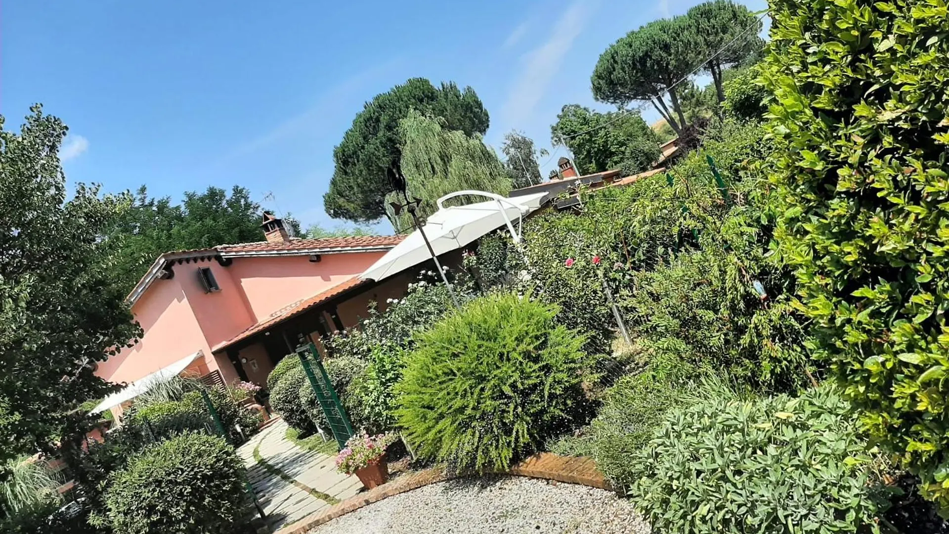 La Casa Di Priscilla Hostal Bucine
